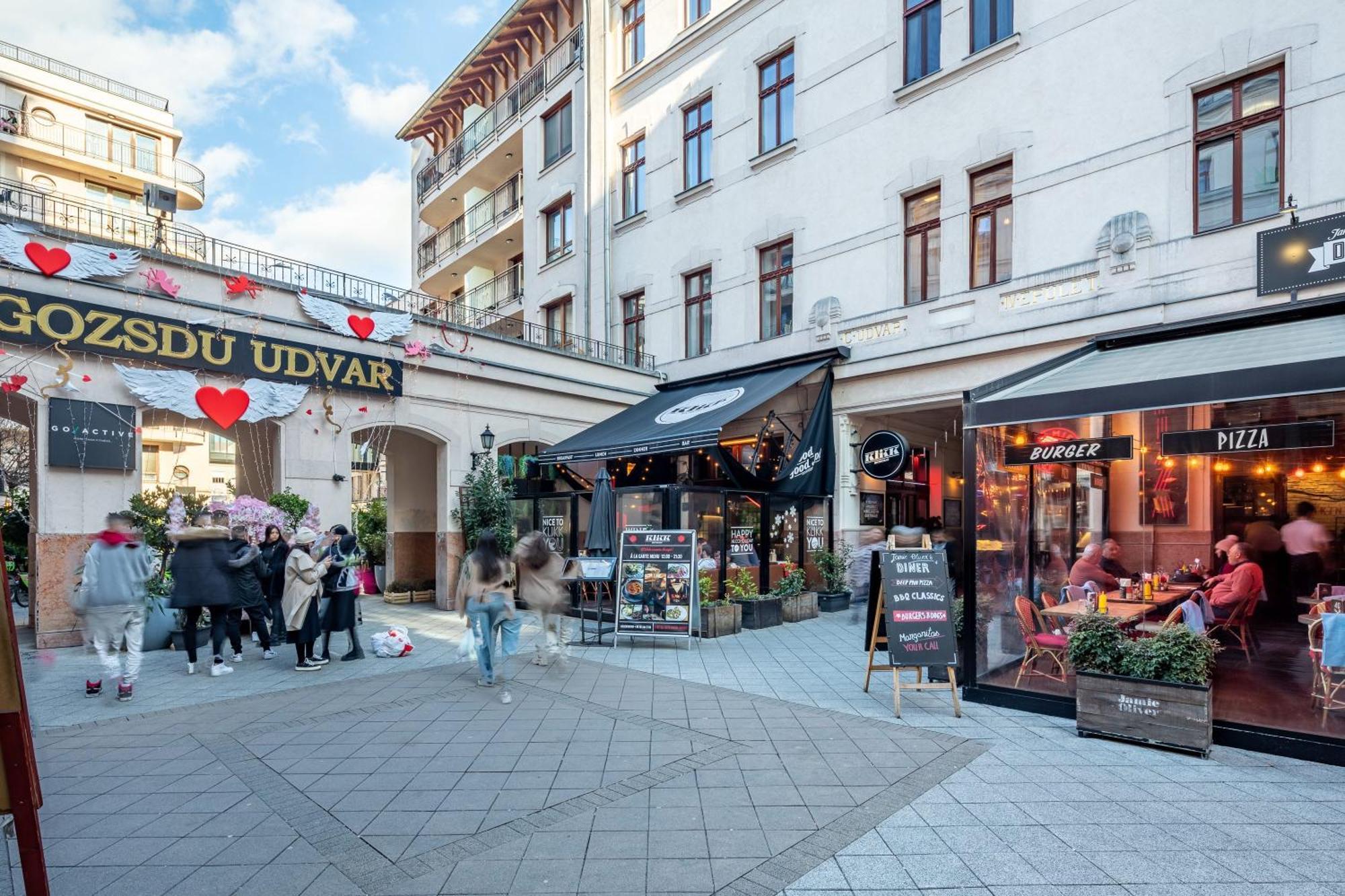 Super Central - Very Lively Area - In Gozsdu Будапеща Екстериор снимка